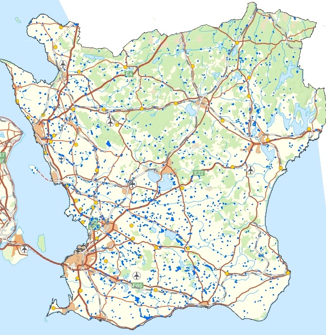 Bilden visar en karta över våtmarker som anlagts i Skåne under åren 2000 till 2021 med stöd genom Landsbygdsprogrammet